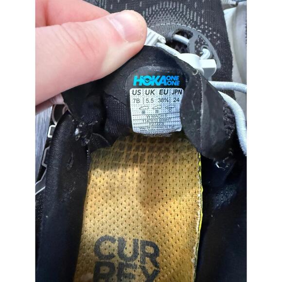 Hoka tennis shoes size 7B - Picture 9 of 9